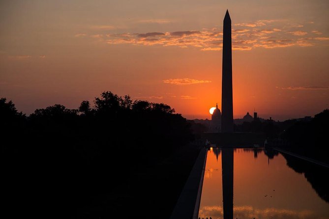 3-4 Hour Private DC City Moonlight Tour by Van - National Mall at Moonlight Speed: Smithsonian Lights and the Mall Axis