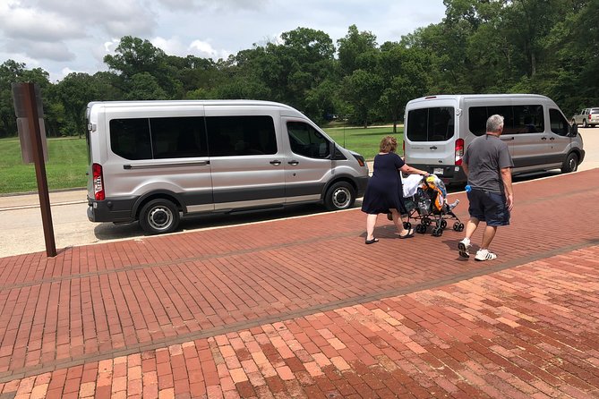 3-Hour Private Customizable Washington DC City Tour by Luxury Van - Stop 1: U.S. Capitol and the Capitol Campus Promenade