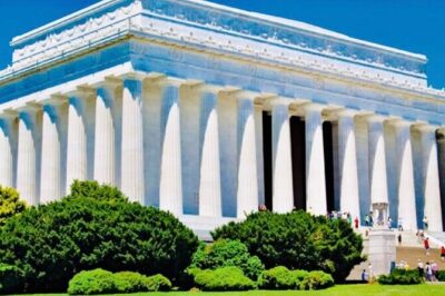 3 Hour Tour Of Washington, D.C. The Nucleus Of Democracy - Price and value: $699.99 per group can be a deal