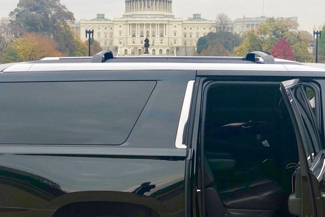 4 Hours Private Chauffeured DC Sight Seeing Tour / SUV & Sedan - White House and Washington Monument: icon views with a quick route