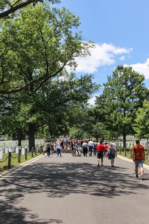 Arlington Cementary & Guard Ceremony with Iowa Jima Memorial - Key highlights worth planning around