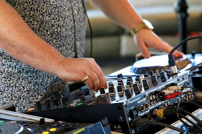 City Cruises Washington DC: Signature Mimosa Brunch Cruise - Practical tips for getting the most out of the deck time