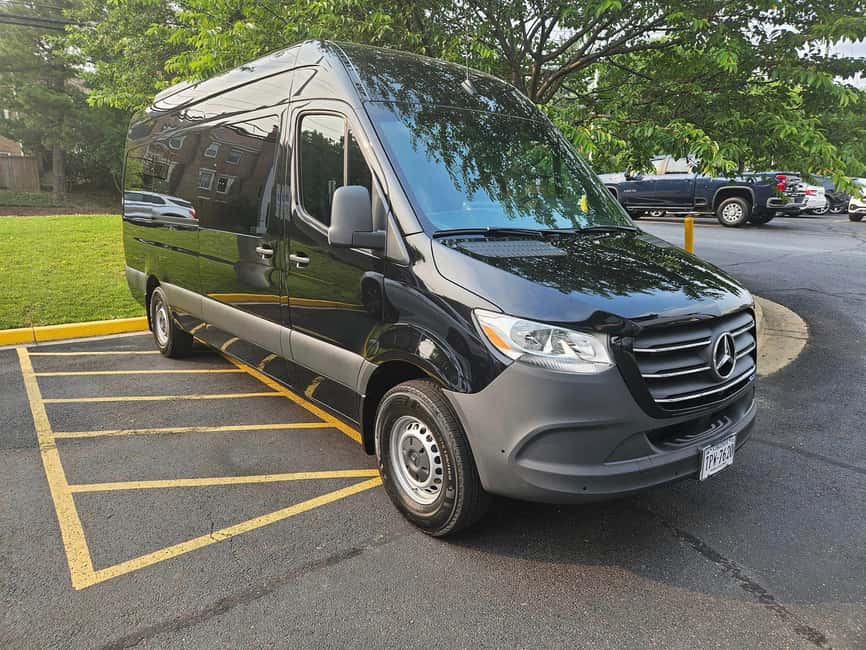 Customizable Private Self-Guided Tour of Washington DC - How a chauffeur-driven, hop-on hop-off DC van works