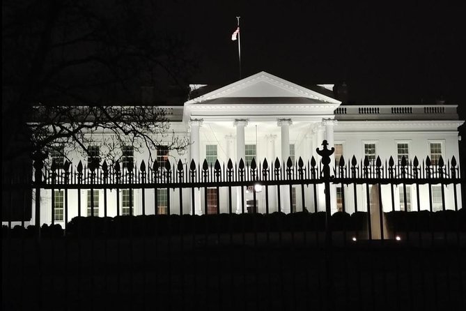 DC Lights Night Tour - A 7:30 pm monument circuit: what the timing really means