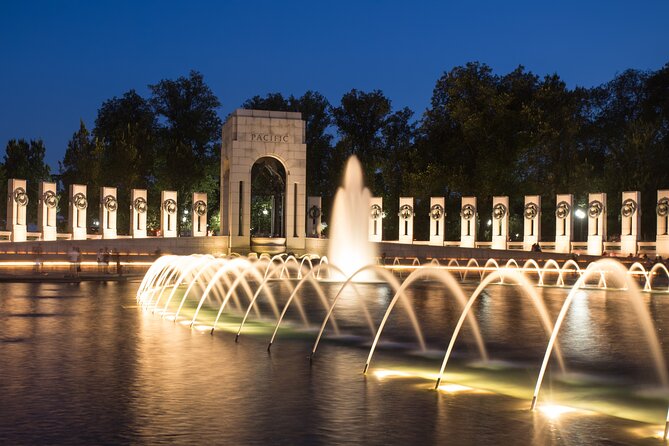 DC Monuments by Moonlight: Small Group Walking Tour - Korean War Veterans Memorial: remembrance through the Wall and 19 statues