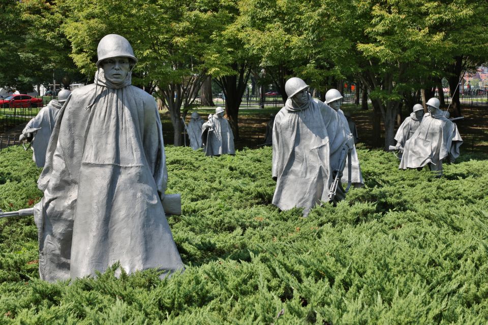 DC Monuments: Small Groups, Big Ideas Walking Tour - Key points to know before you go