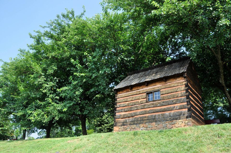 DC: Private Day Trip to Thomas Jefferson’s Monticello Estate - Michie Tavern Lunch: A Classic Stop You Should Budget For