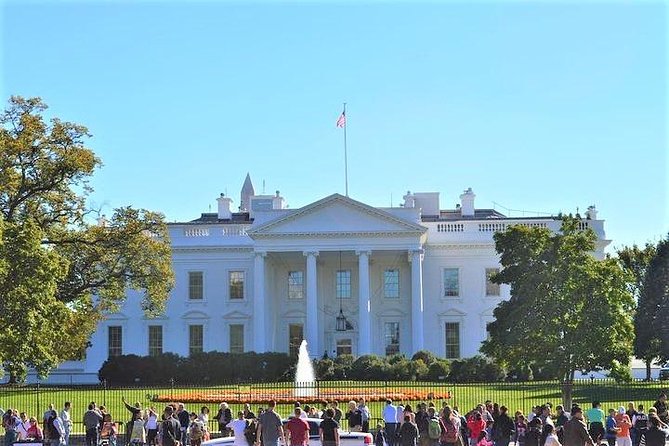 Discover DC Private Tour – (Up to 12 Guests) - The memorial sequence: Jefferson to MLK, with plenty of photo time