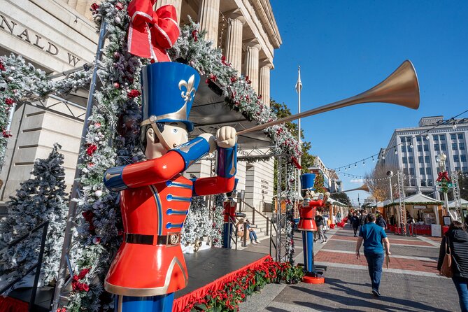 Downtown DC Holiday Tour: Lights, Decorations & Festive Cheer - What Liam adds that you won’t get from wandering