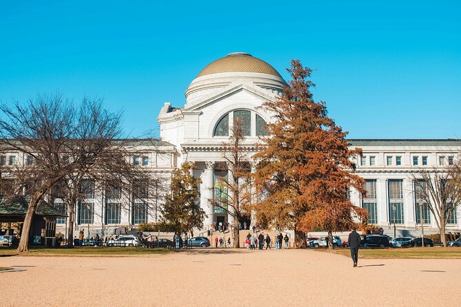Essential Smithsonian Tour with NMAAHC Timed Entry - The $59 value: what your money buys beyond a guide