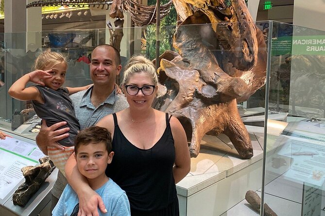 Family Friendly Smithsonian Natural History Museum Private Tour - Dom Pedro Aquamarine: A Gem-Spotting Break That Feels Like a Game