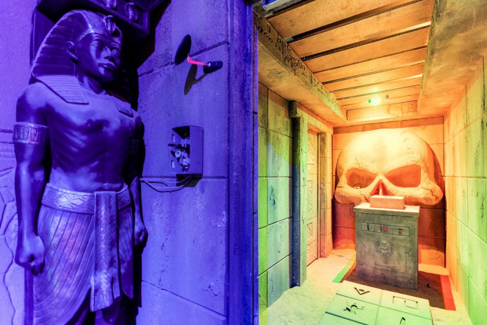Georgetown, Washington DC: Escape Room Adventure - Inside the escape room: multiple rooms, a shared goal, and a steady pace