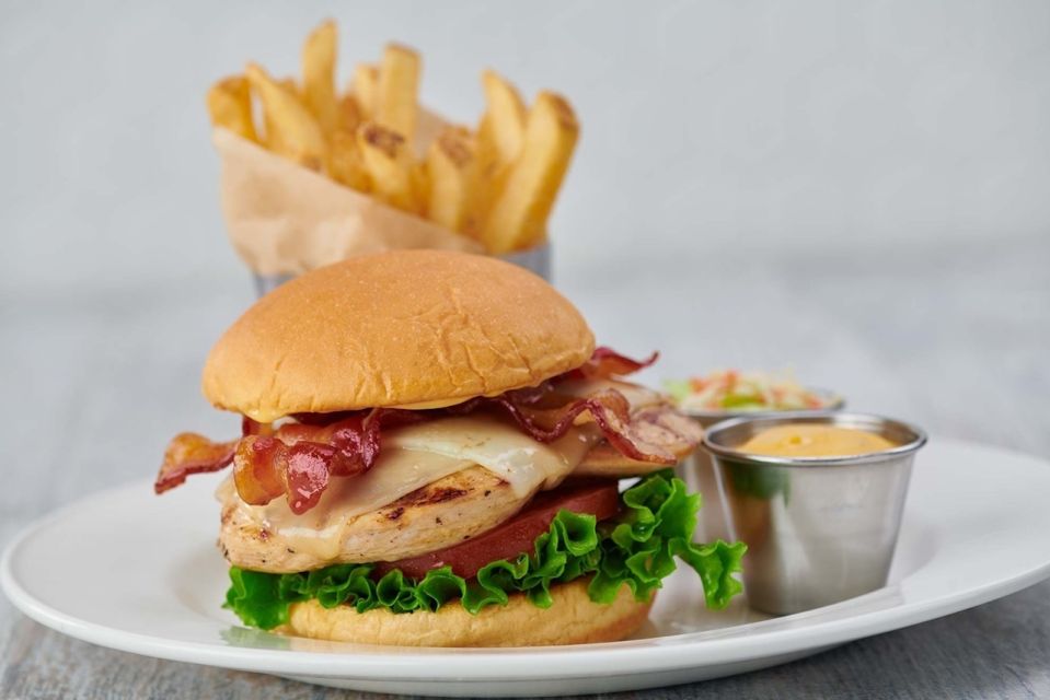 Meal at the Hard Rock Cafe Washington DC - Drinks and pacing: why unlimited non-alcoholic matters