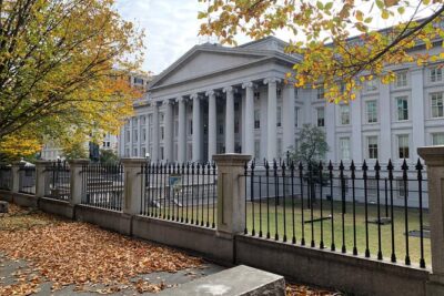 Mini Grand Tour of Washington DC - Stop 1 at the U.S. Capitol: Grounds, Main Building, and Photo Angles