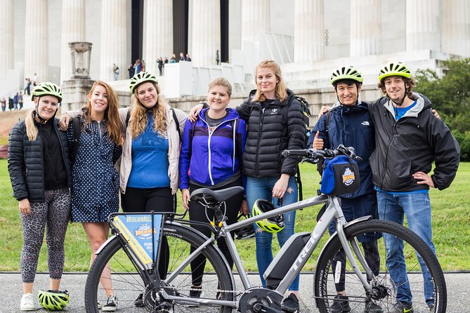 Monumental Electric Bike Tour - Capitol Hill: Grant, the Capitol exterior, and a quick look at the documents story