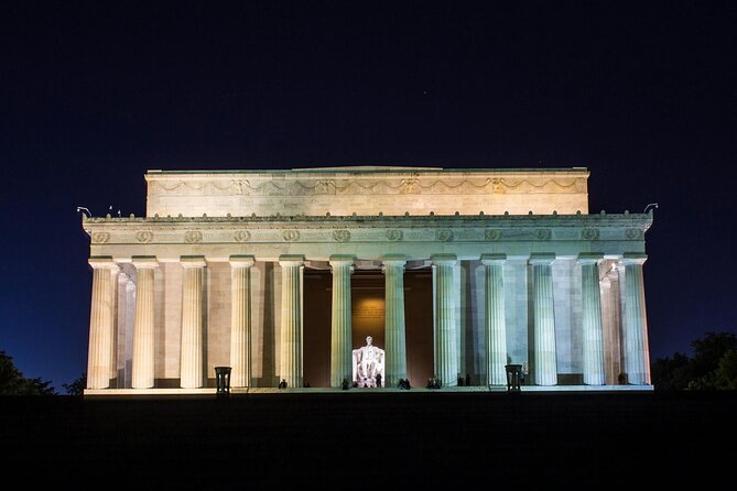 Monuments and Memorials Night Walking Tour - Key things to know before you go