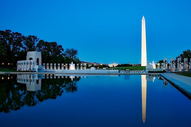 Monuments and Memorials Night Walking Tour - Meet-up at Henry Bacon Drive and the pacing for a 2-hour loop