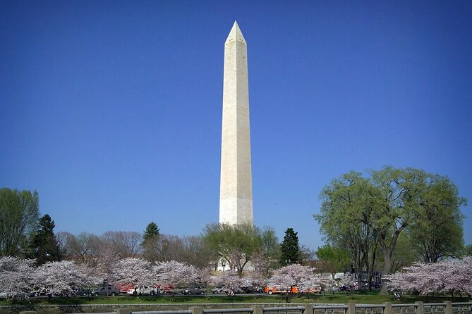 Monuments of DC Tour with Washington Monument or Museum Tickets - Capitol and White House: Big Views Without Big Ticket Hassles
