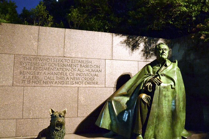 Monuments of DC Tour with Washington Monument or Museum Tickets - MLK Memorial and the Tidal Basin: Where the Walking Pays Off