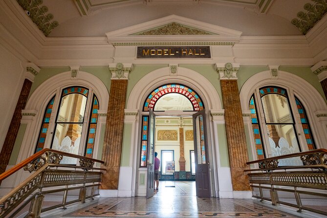 National Portrait Gallery & American Art Museum Semi-Private Tour - Who this tour suits best