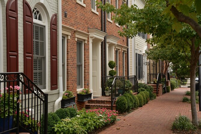 Old Town Alexandria in a Day with Round Trip Ferry Cruise - Price and value: what $119 buys you in real terms