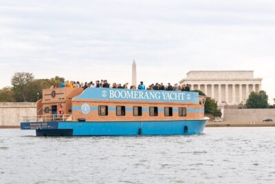 Party Yacht Cruise along Potomac River - Two hours of “DC by water”: how the cruise route feels