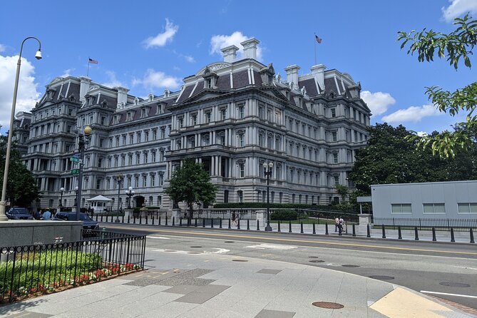 Presidents' Residences Walking Tour: Lafayette Sq + Foggy Bottom - Price and what $27.50 buys you in real value