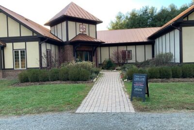 Private Loudoun County Wine Tour from DC with 3 Winery Stops - The 6-hour schedule: pickup timing and three one-hour stops