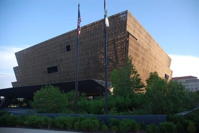 Private Tour of Museum of African American History and Culture - Audio that keeps you in the story: wireless mic and headphones