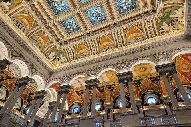 Private Tour of Washington DC (English/Portuguese) - Other stops that round out the city feel: art, air and space, and historic buildings