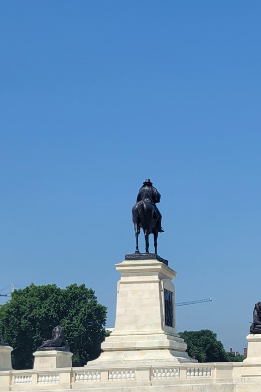 Private Washington DC Grand Tour with Changing of the Guard. - Pickup inside the DC metro: easier than you think