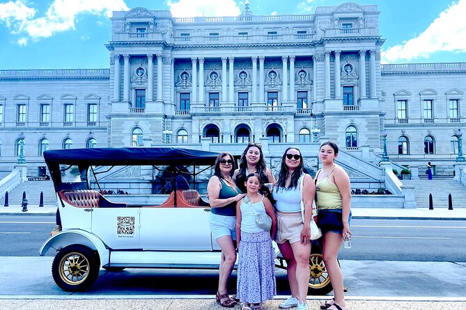 Public or Private DC Moonlight Tour by E-Cart or Vintage Car - Moonlight views without the mile-by-mile slog