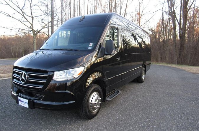Roberts Luxury Transportation Shuttle Private Sightseeing Tour - Best time to go: daytime heat vs. the 4:00 pm evening tour