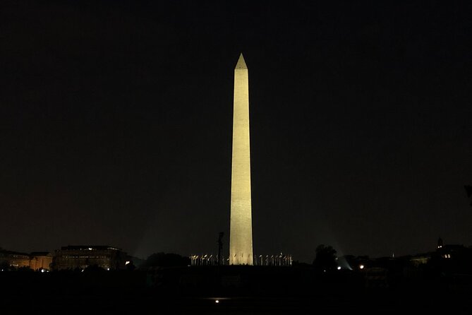 Semi-Private Evening Tour of Washington D.C. - World War II to the Washington Monument: Big Monuments, Quick Timing