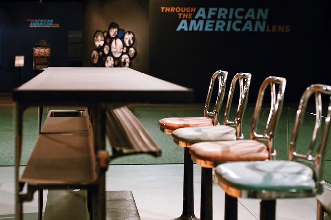 Smithsonian Museum of American History Semi-Private 8ppl Max - Your Route: One Museum, Several American Stories