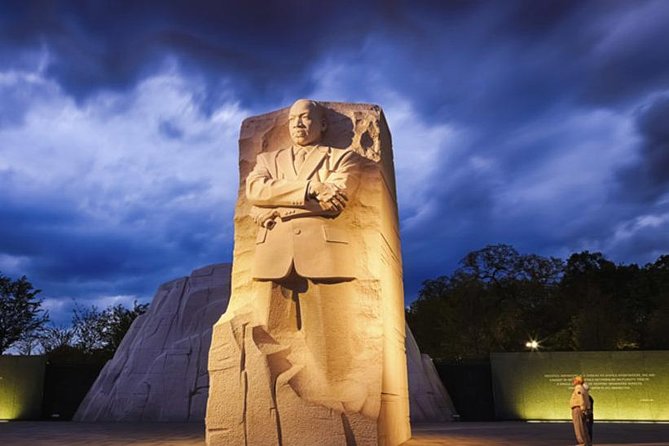The Washington DC Sightseeing Day Pass: Save Big at 15+ Monumental Attractions - Getting Around: Hop-On Bus and Water Taxi in One Day Plan