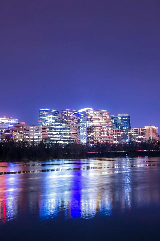 Washington After Dark Night Tour - Lincoln Memorial: The Stop That Puts Tone Into the Night