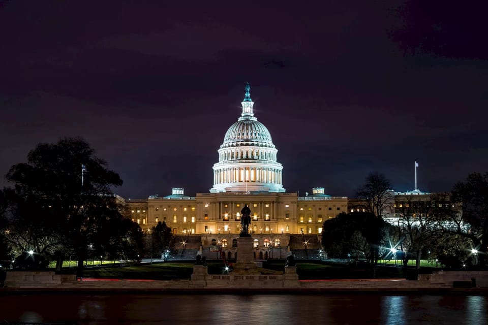 Washington After Dark Night Tour - Franklin Delano Roosevelt Memorial: How the Route Builds Meaning