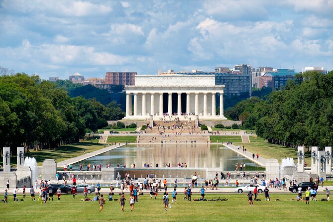 Washington D.C. Lincoln Assassination History Walking Tour - Meet at St. John’s Square: Why the Start Matters