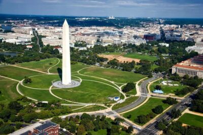 Washington, D.C.: Monuments & Memories History Walking Tour - Lincoln Memorial to Korean War Veterans Memorial: the story starts big