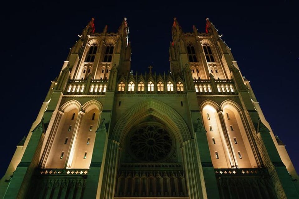 Washington DC: After Dark Night-Time Sightseeing Tour - White House at night: photo time and what to watch for