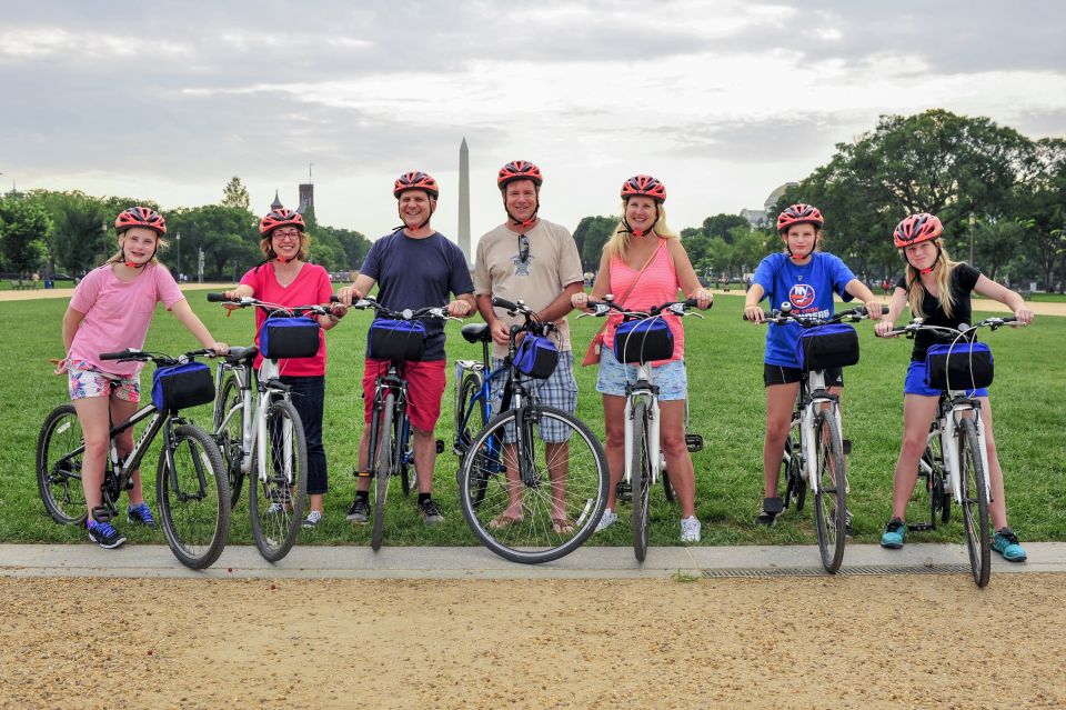 Washington DC: Best of Capitol Hill Guided Bike Tour - White House views through Lafayette Square: Pennsylvania Avenue with training wheels