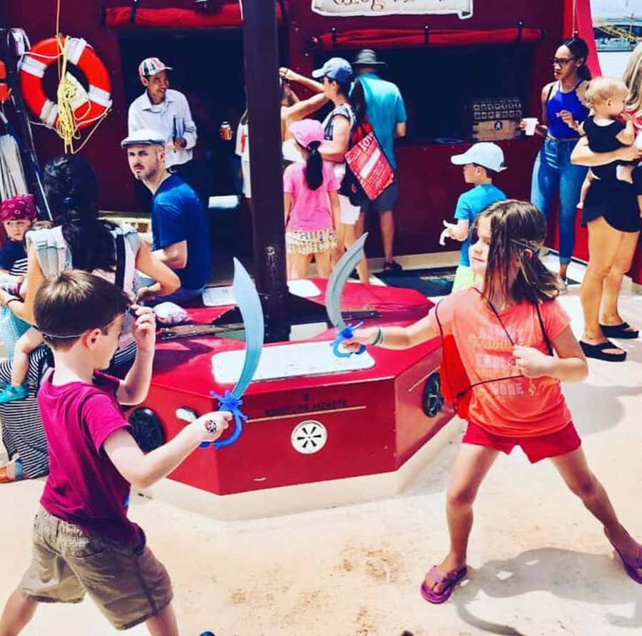 Washington DC: Family Treasure Hunt River Cruise - The 1-Hour Treasure Hunt: How the Action Flows