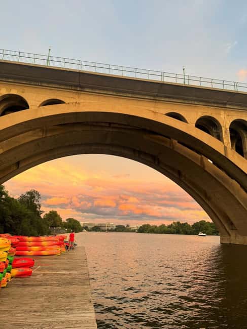 Washington, DC: Guided Kayak Tour of the Monuments - Why the Potomac gives you the best monument angles