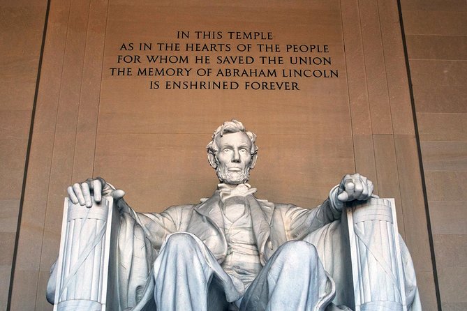 Washington DC Highlights Tour with Top Landmarks and Memorials - Tidal Basin stop: where the memorial stories connect