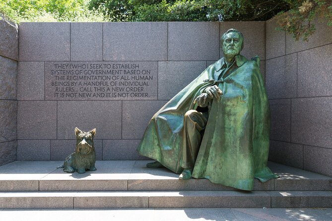 Washington DC Monuments Self-Guided Walking Audio Tour - What you should bring (so the audio works like it’s supposed to)