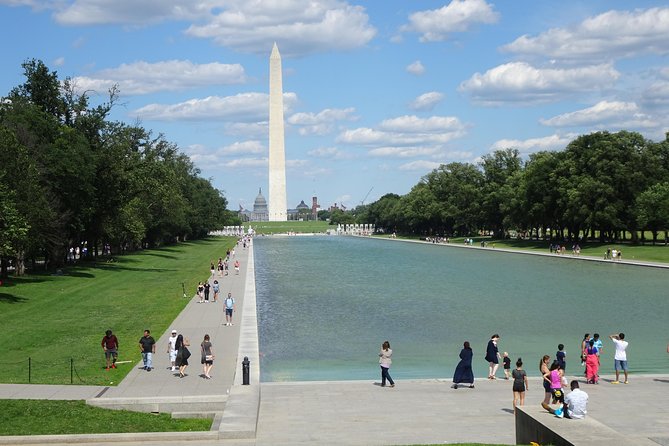 Washington DC Monuments self-guided walking tour & scavenger hunt - War memorial stretch: Vietnam to the Korean War (where the clues get real)