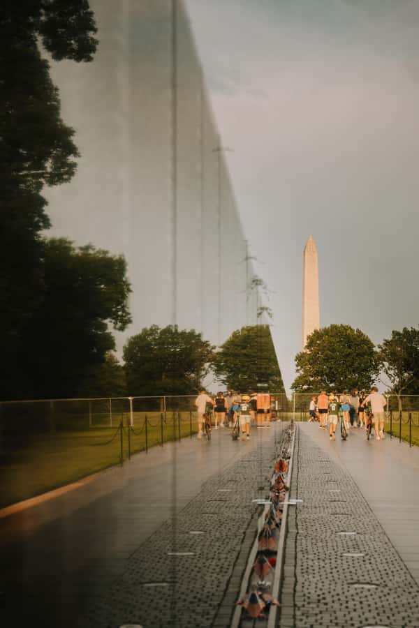 Washington, DC: National Mall Tour with Monument Entry - Einstein Memorial photo stop: getting oriented fast