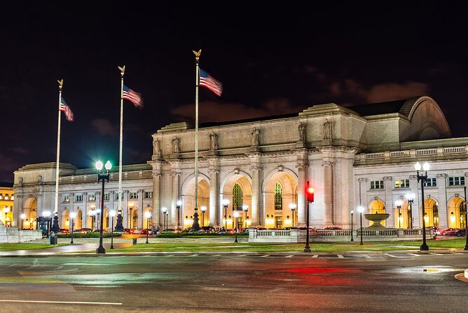 Washington DC Neighborhoods Personalized Self-Guided App Tour - Starting at Union Station: more than a pretty train hall