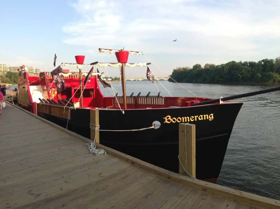Washington DC: Pirate Ship Cruise with Open Bar - The Potomac River Views: Where You’ll Want to Stand